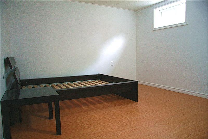 Mcmaster Student room for Rent