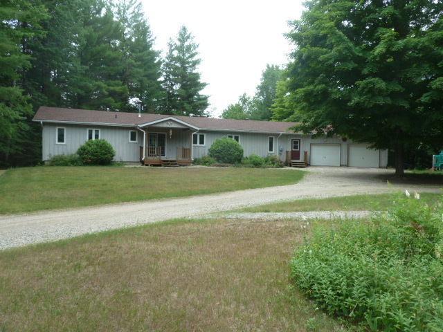 3 Bedroom Country Ranch on 50 acres West of