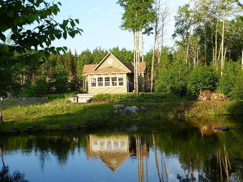 Chalet rental at St-Simon de Rimouski Bas St-Laurent. Sauna