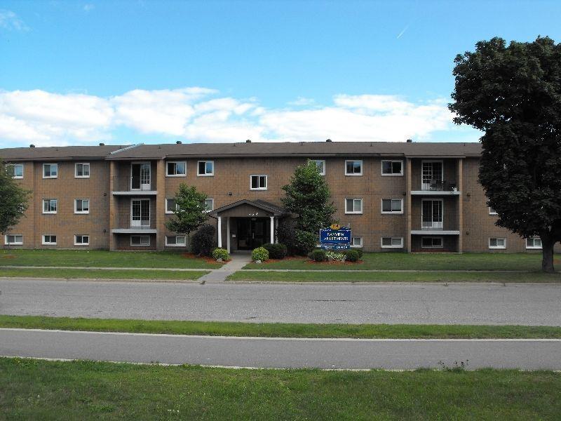 Bayview Apartments 1 Bedroom - 1/2 Of First Months Rent