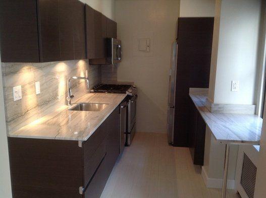 Bachelor suite near Montfort Hospital, 10 min drive to  U