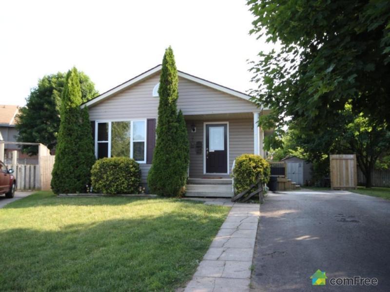 $199,900 - Bungalow for sale in Aylmer
