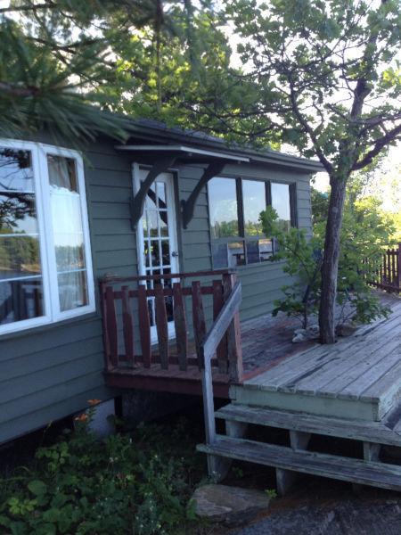 2 Bdrm Cottage on Gibson Lake- Bala (Leased Land)