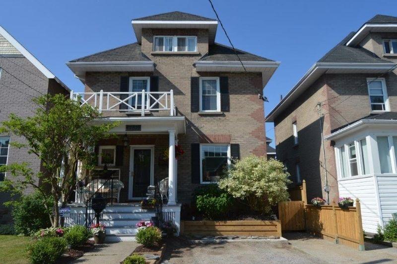 New Price!! 787 Copeland Street