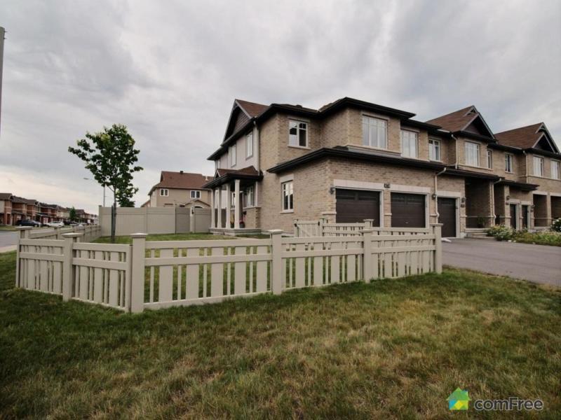 $397,500 - Townhouse for sale in Kanata