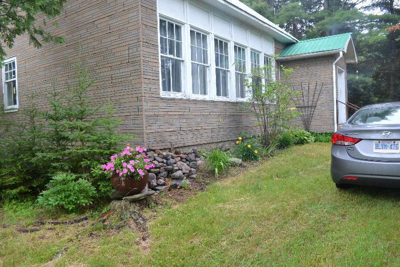ONE ROOM SCHOOL HOUSE*** Rare Gem in Cottage Country