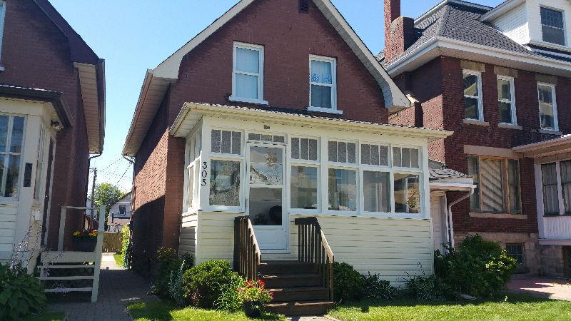 NEW LISTING- SOLID 3BR CHARACTER HOME NEAR HYDE PARK