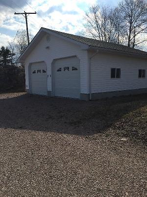 Building Lot for Sale with water access to the French River