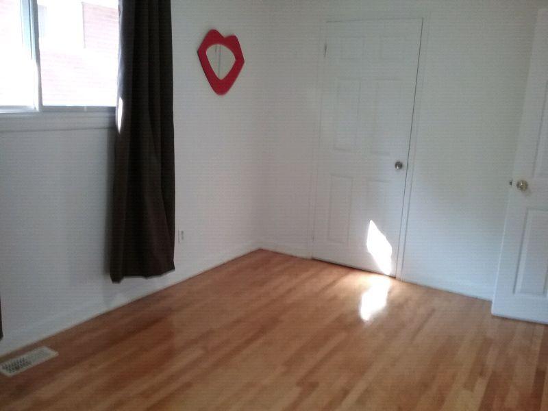 Unfurnished Room to Rent in West End $600 All In