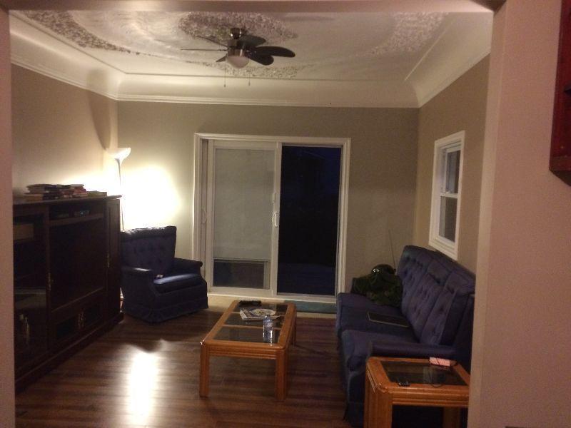 Newly Reno'd Apartment - Large Bedroom Available - Aug 1