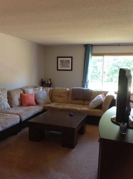 ***STUDENT HOUSING WITHIN STEPS FROM SAULT COLLEGE***