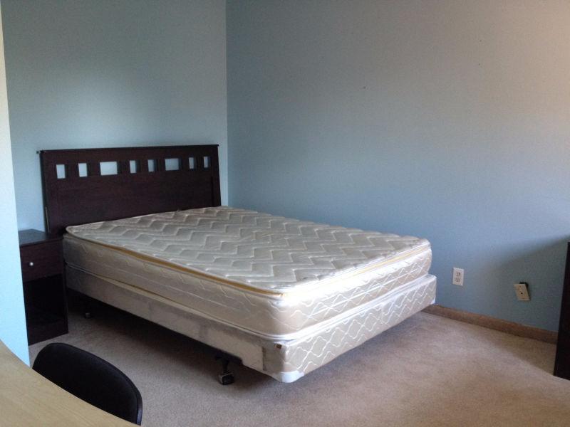 Room For Rent
