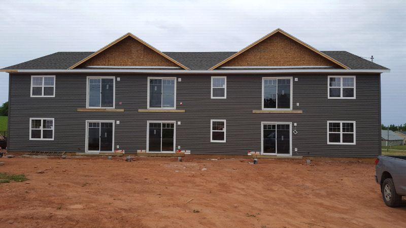 Large brand new 1 bedroom Cornwall apt avail Sept 1