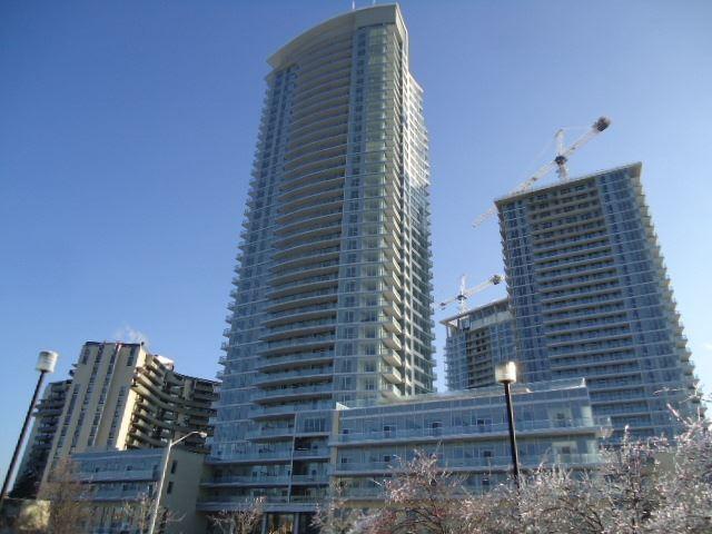 Prime Location 2bd 2bth Condo at 70 Forest Manor Rd