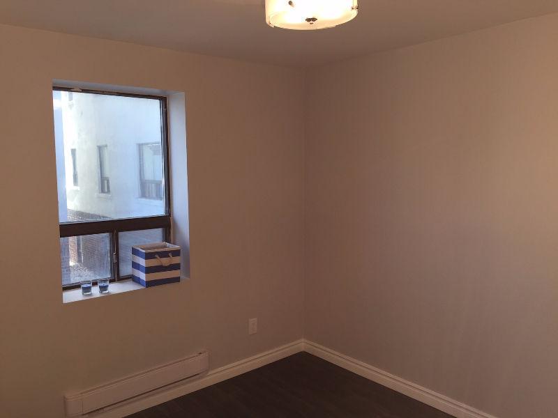 Queen St E & Woodbine Ave - BEACHES APARTMENT FOR RENT (2bdrm)
