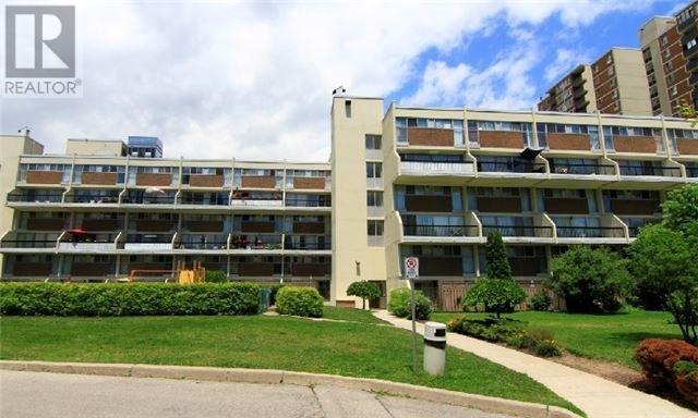 Big Unit On The First Floor, 3+1Br,3B, 364 THE EAST MALL,