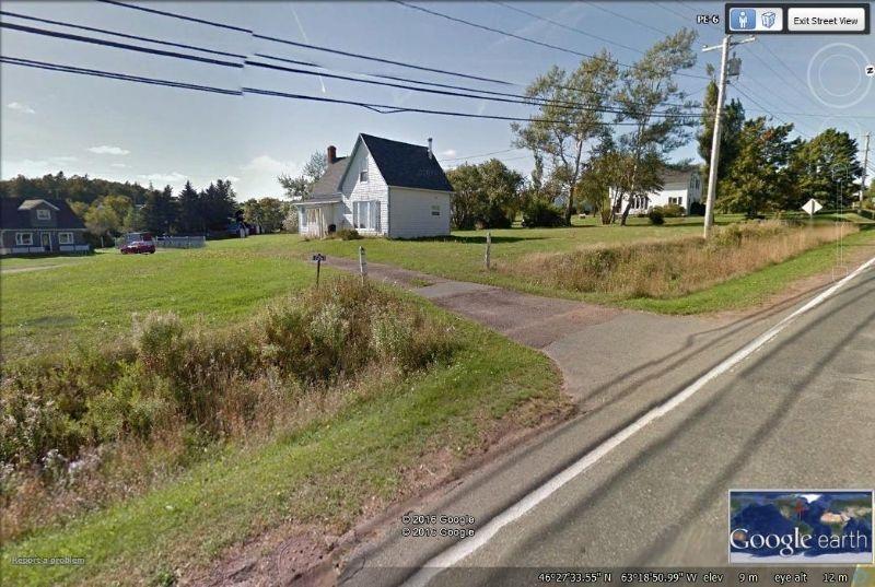North Rustico, small house on the main road