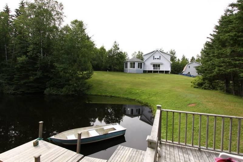 Price Reduced B&B and Cottage Operation, Turn Key