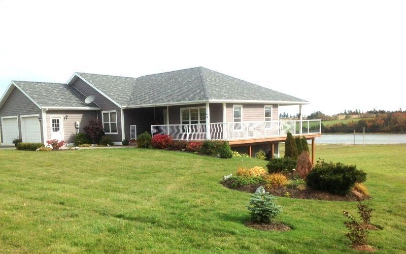 Pristine New Glasgow Rancher GREAT PRICE!!