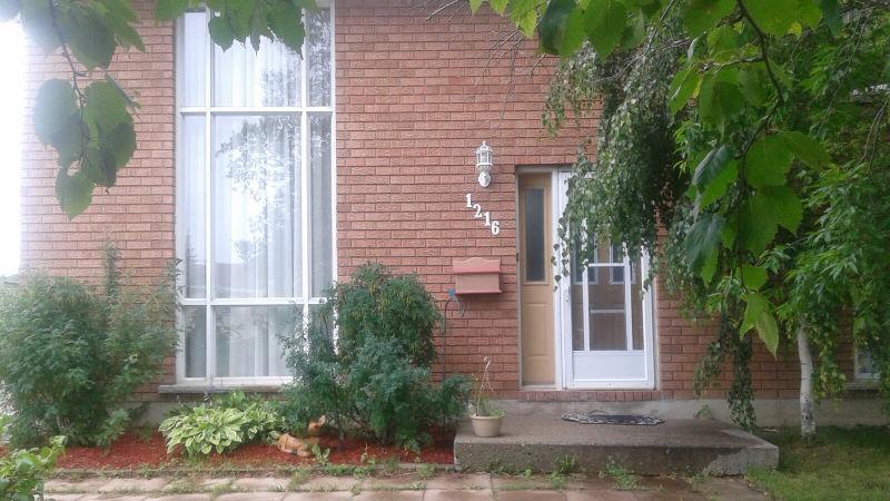 2+2 Bdrm Gorgeous House For Sale,Great Location! 55X125 HUGE LOT