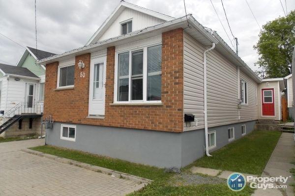 For Sale 80 Elm St N, , ON