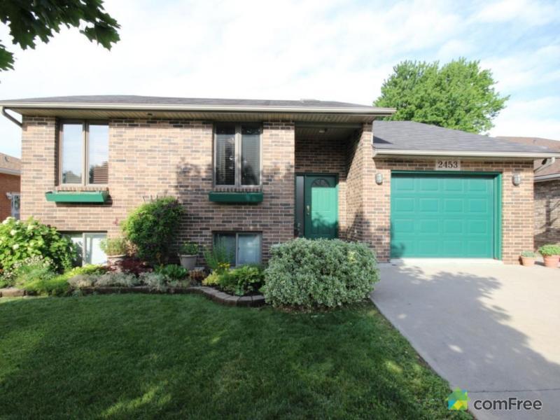 $244,900 - Raised Bungalow for sale in Windsor