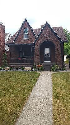 Beautifully remodeled house for sale 2137 Moy Ave S. Walkerville