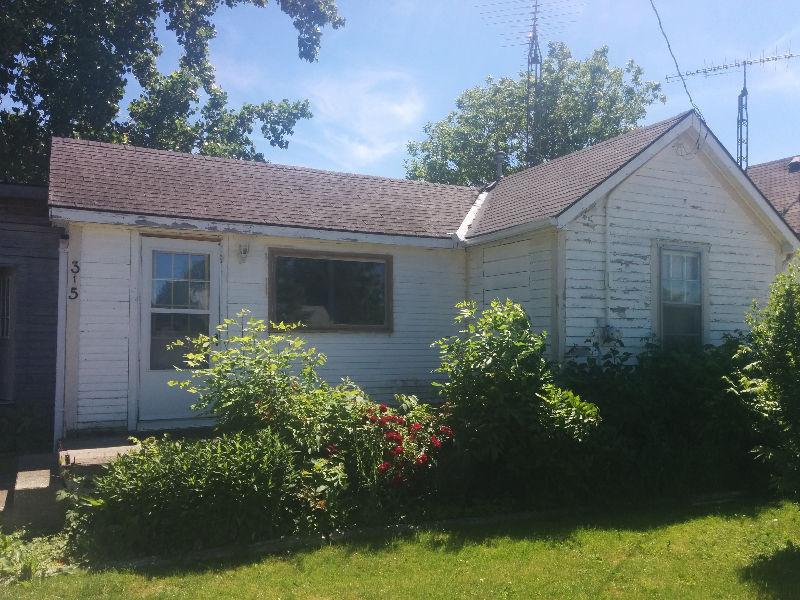 $$$ BUY FIXER UPPERS - YOU CAN MAKE THOUSANDS $$$