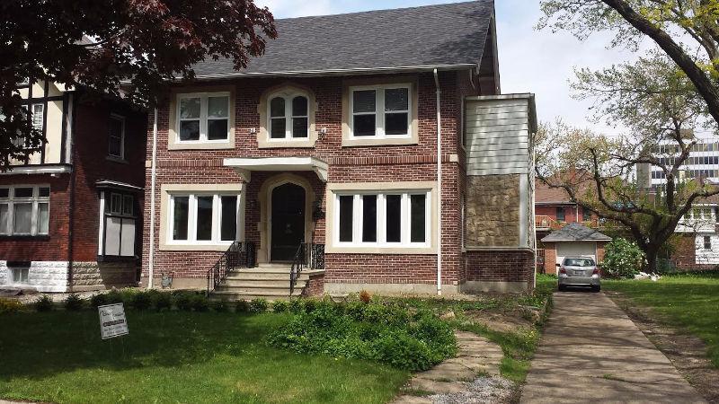 TOTALLY RENOVATED & HUGE DOWNTOWN HOME ON VICTORIA AVE