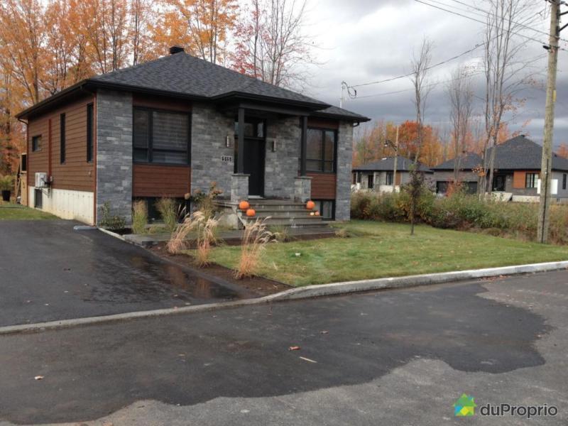 269 900$ - Bungalow à vendre à