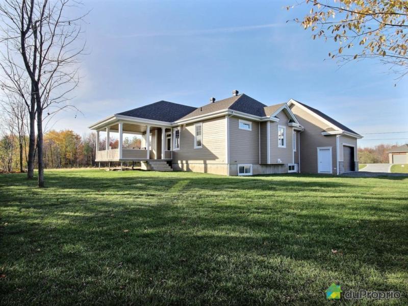 419 900$ - Bungalow à vendre à