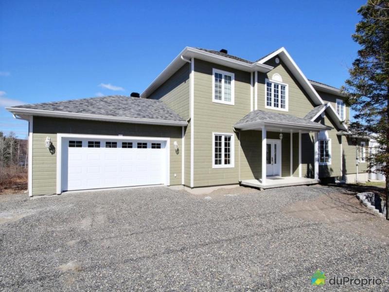 445 000$ - Maison 2 étages à vendre à Eastman