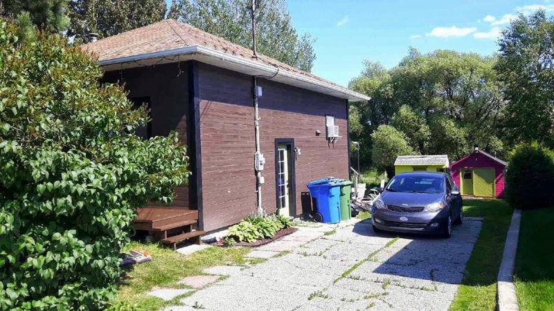 Coquette petite maison dans le secteur d'Évain