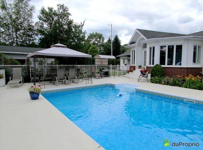 249 000$ - Bungalow à vendre à Lac-Mégantic