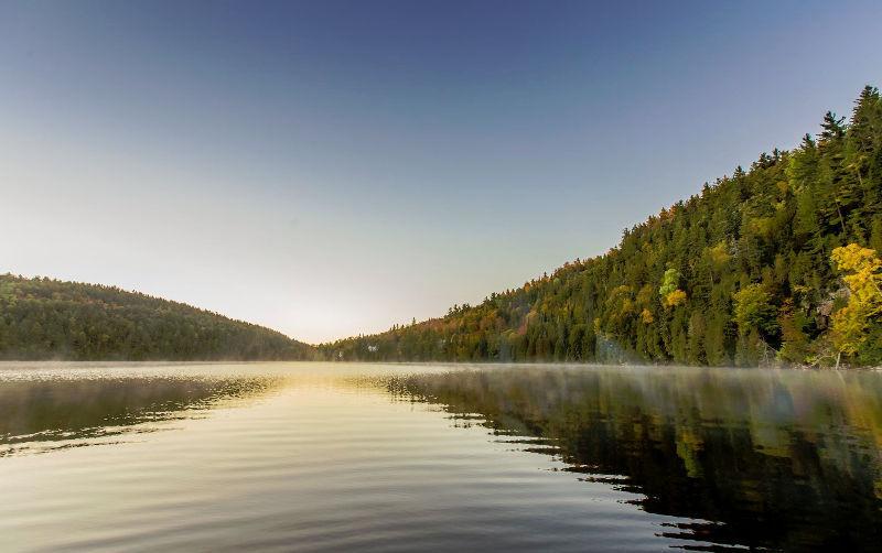 Clé en main domaine privé grand bord de l'eau prêt à construire