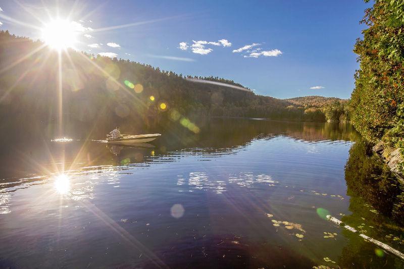 Clé en main domaine privé grand bord de l'eau prêt à construire