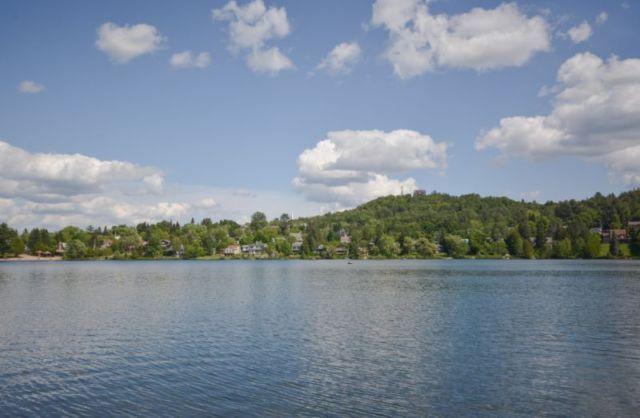 Condo avec vue sur le lac