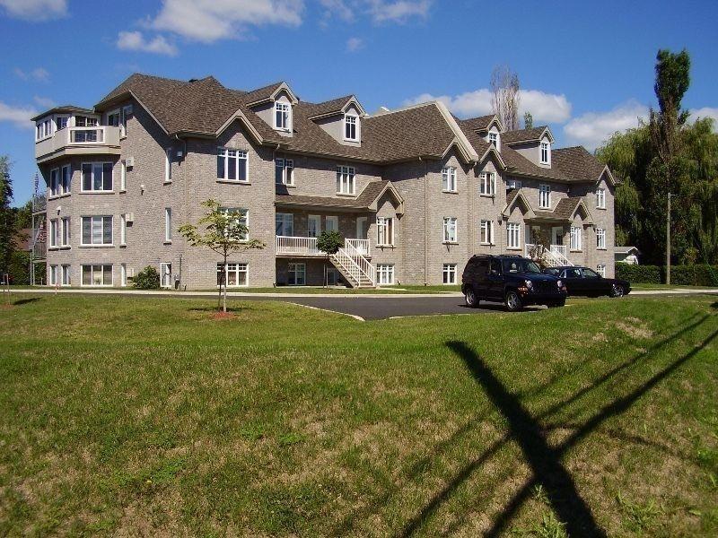 Magnifique condo à Varennes