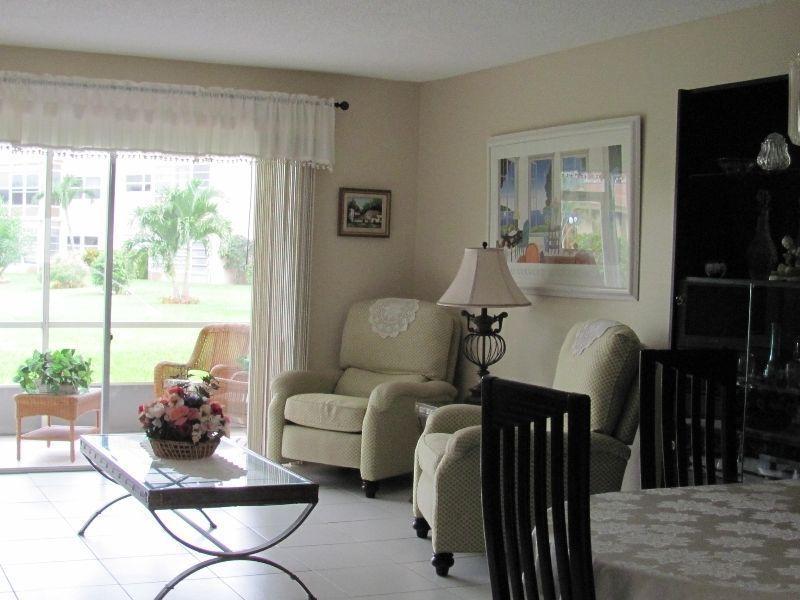 Condo à vendre, Floride, Lauderdale Lakes, Hawaiian Gardens Ph 7