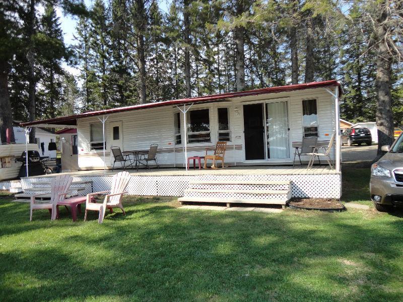 Roulotte deparcSatellite 2007camping Lac Marie Louise-La Minerve