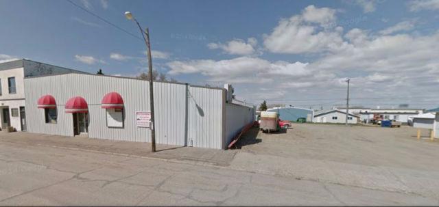 Multi-Use Commercial Building for Lease/Sale in Gull Lake, SK