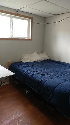 Furnished room for rent in the south