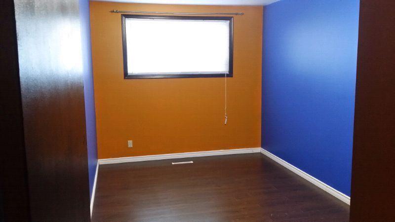 Room available for rent
