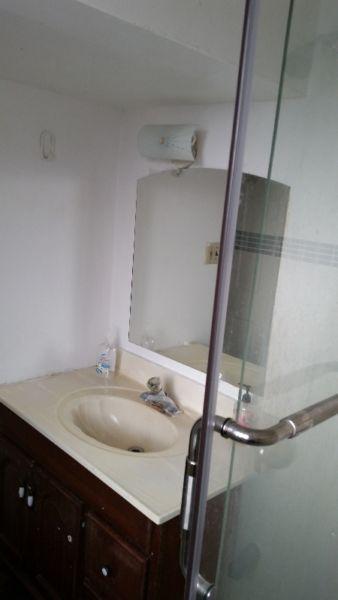 Large 1BR near Jackson Sq