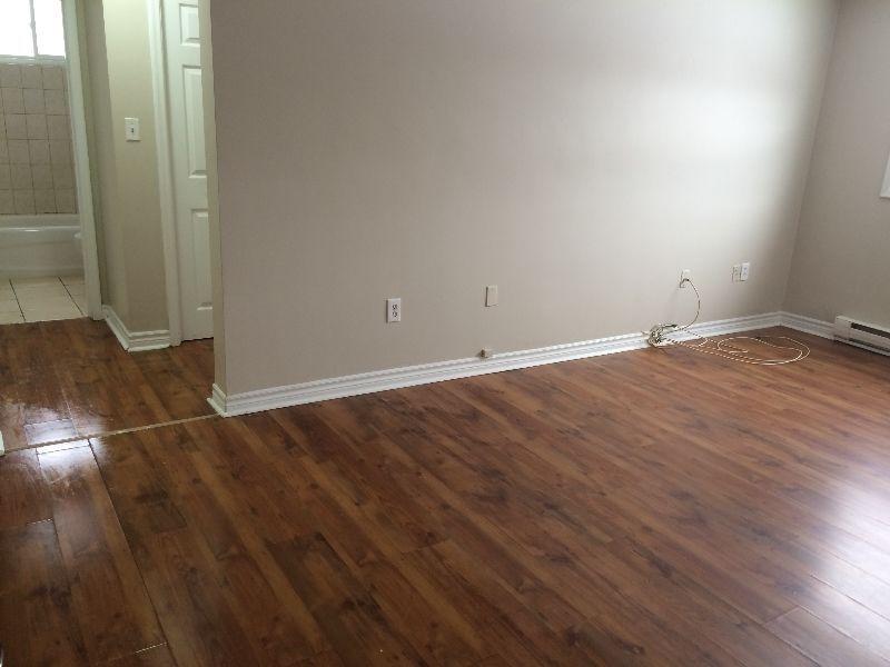 Amherstview - 1 BDRM Apartment