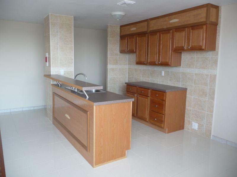 BEAUTIFUL 2 BEDROOM APARTMENT AVAILABLE IN