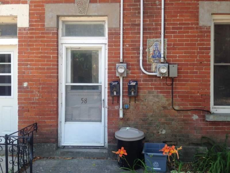 58 Bay St - 2 Bedroom House for Rent