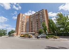 1105-1414 King St-Gorgeous Condo Close to Rockway Gardens
