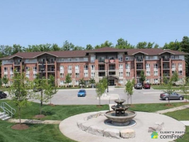 $249,900 - Condominium for sale in Fergus