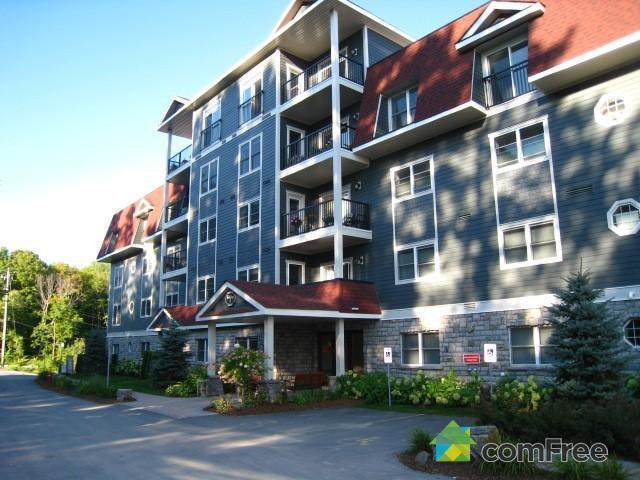 $339,900 - Condominium for sale in Bracebridge